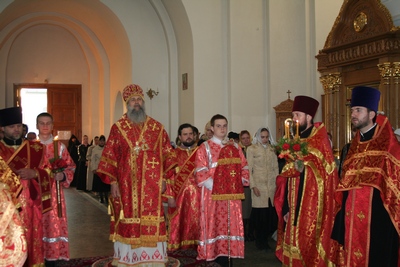 6-Пасхальная служба.jpg